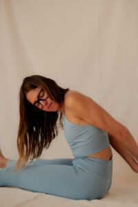 pilates bookclub mouvement cross